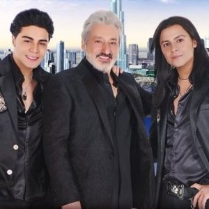 ابی مگه فرشته هم بده