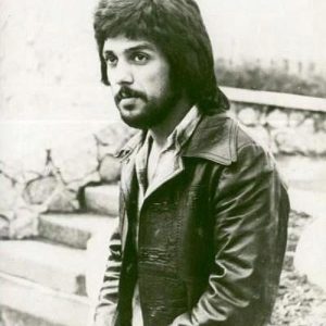 داریوش طاقت