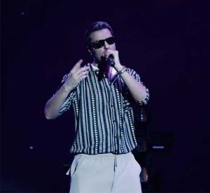 موزیک ویدیو مهدی احمدوند آتیش پاره (اجرای زنده کنسرت)