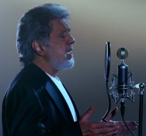 داریوش شب‌ تاب