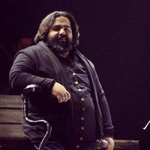 رضا صادقی آروم برو