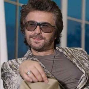 منصور سپید برفی