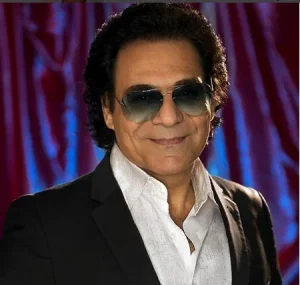 اندی و کوروس مادر