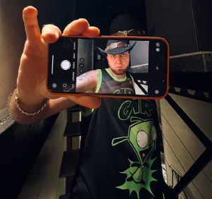 ریمیکس هیپهاپولوژیست قرص ماه